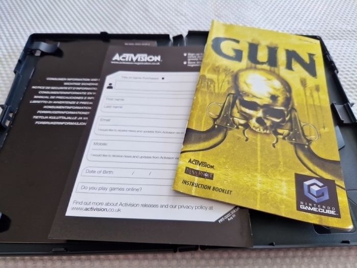 Gun  Nintendo Gamecube Game cube Games Original