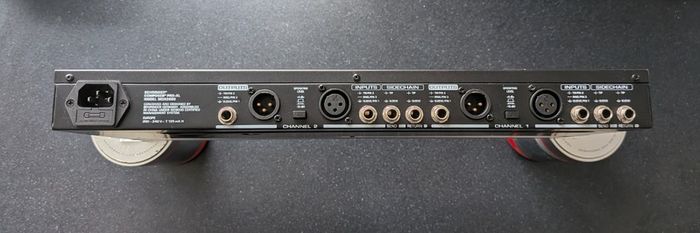 Behringer Composer Pro XL (MDX2600) - 2 Channel Compressor