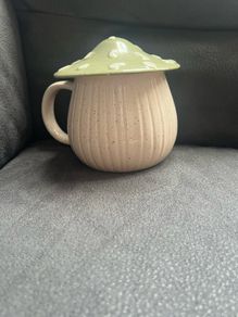 Cups