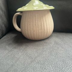 Cups