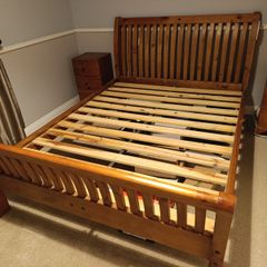 King size bed