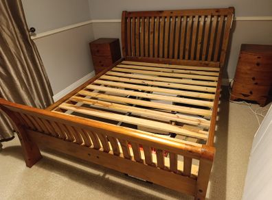 King size bed