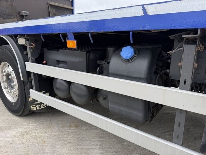 Volvo Fm 420 8x2 Beavertail Rearlift