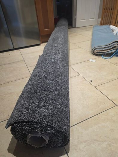 New Roll of Supreme Carpet - Costs 1200 euros with Receipts- 18.5 foot x 13.2 foot