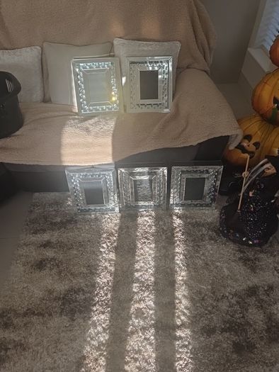 5 stunning mirrored frames