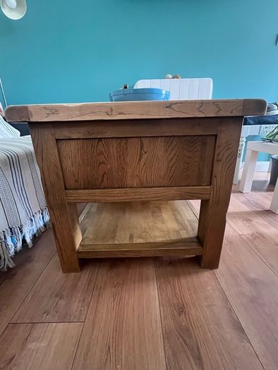 A Coffee table and console Matching SET
