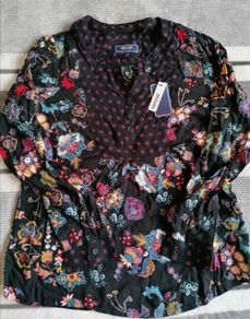 Blouse BNWT