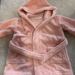 Pink dressing gown by The little white company size 12-18