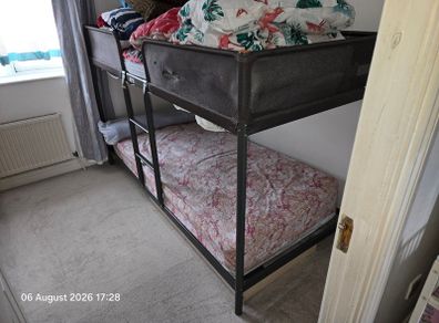 Free Metal Bunk Bed