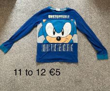 Sonic the Hedgehog top, 11 to 12