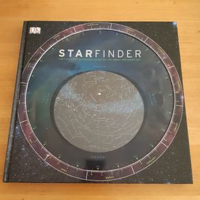 Starfinder: The Complete Beginner's Guide to the Night Sky - Carole Stott and Giles Sparrow