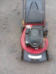 world self-drive lawnmower