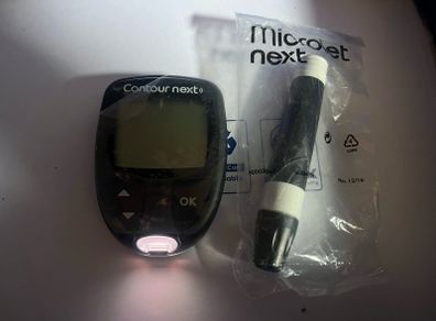 Contour Next One Wireless Blood Glucose Meter diabetic brand new