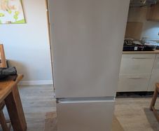 Fridge freezer