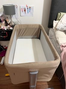 Next to me Graco Sweet2Sleep Bedside Crib Oatmeal