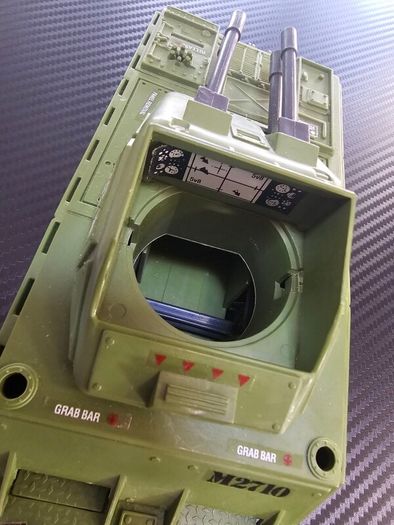 GI Joe Hasbro 1985 Armadillo tank