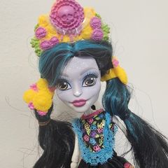 Monster High Doll Skelita Calaveras Collectors Edition 2016
