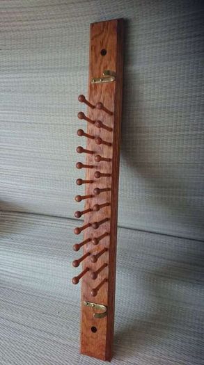 Tie rack