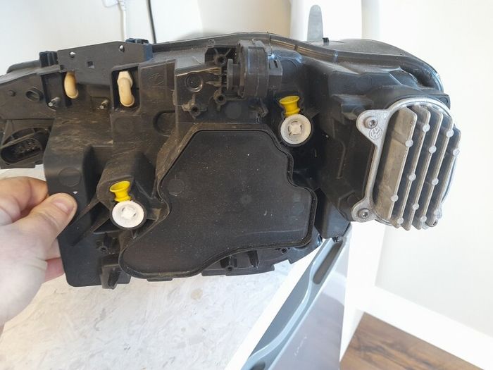 Vw ID4 Drivers Side LED Headlight