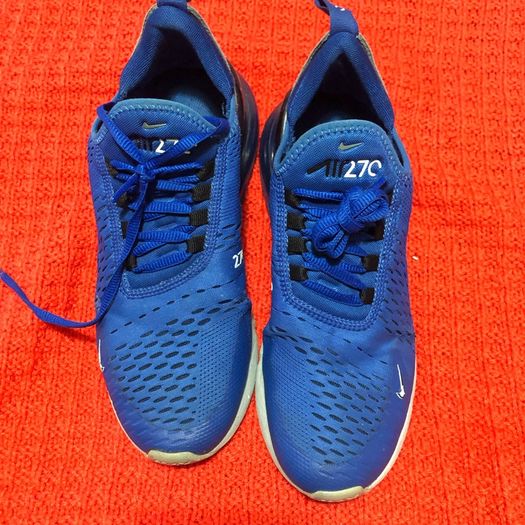 Mens Nike trainers size 6 reduced