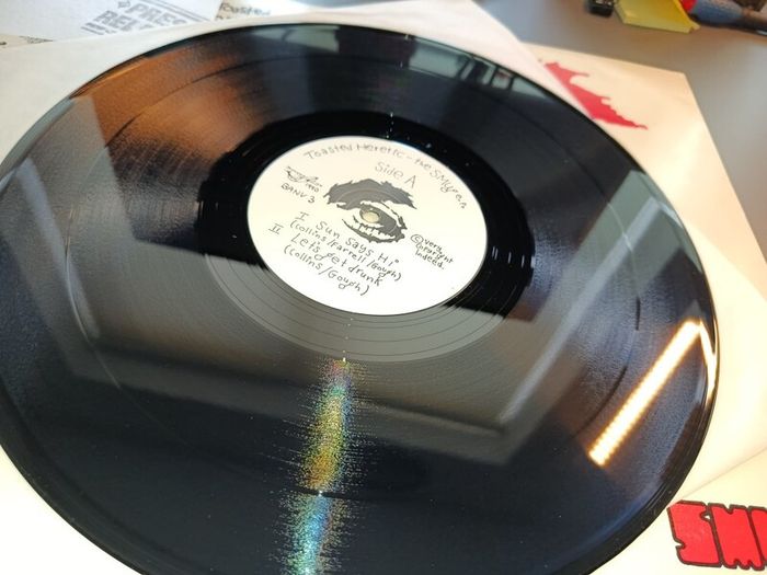 RARE Toasted Heretic-The Smug E.P. 12 inch vinyl