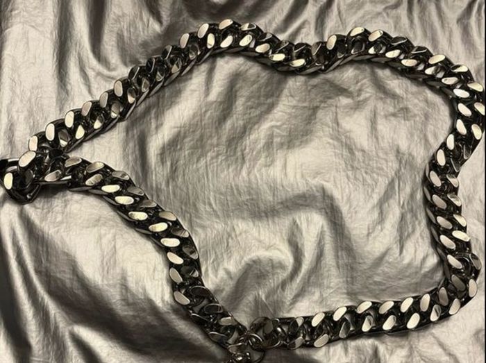 Necklace chains