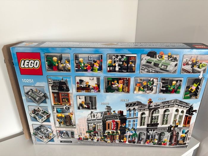 LEGO Creator Lot 6 Sets - 10232 10251 10246 10260 10218 10243