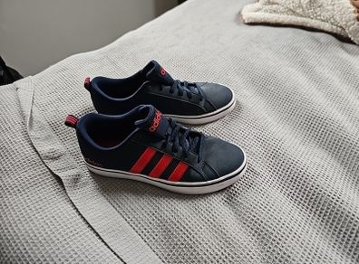 Girls Trainers