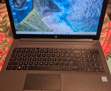 HP 250 G7,i5 8th gen, 8gb, 256 ssd,15.6" Screen, windows 11