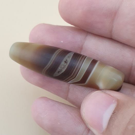 Vintage Middle Eastern Yemeni Suliemani Natural Eye Agate Bead Amulet