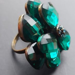 Dress ring 3 for price of 2 on all jewellery and clothing