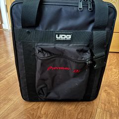 UDG Ultimate Pioneer CD Player / Mixer Case