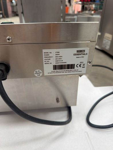 Nisbets countertop fryer