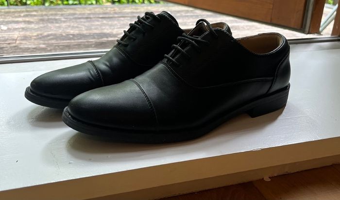Full Black Tuxedo Suit Shirt and Shoes