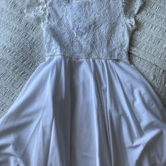 New dress size 128cm