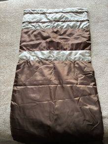 Bed runner