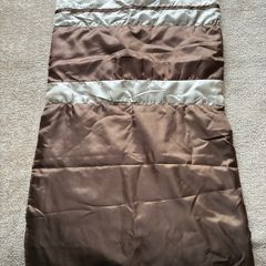 Bed runner