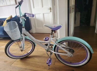 Girls bike