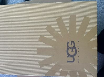 Ugg