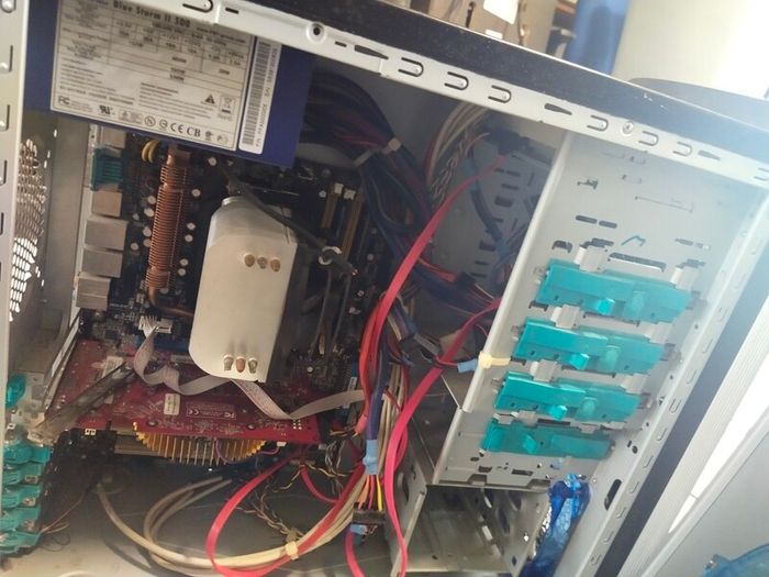 Gaming PC with Xeon processor have to rebuild ( Closing Business)