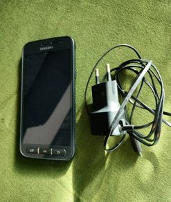 Samsung Xcover 4 Waterproof Shockproof