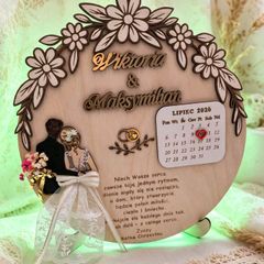 Personalised Wooden Wedding Calendar Plaque LED Light Keepsake Gift