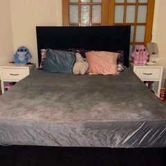 King bed