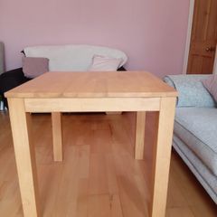Free Table