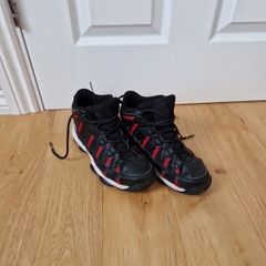 basketball FILA trainers size 4uk