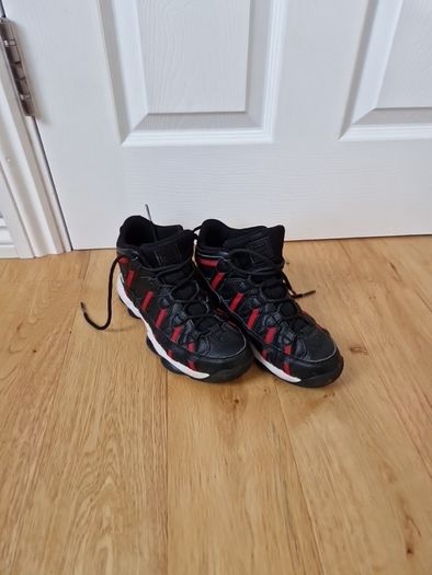 basketball FILA trainers size 4uk