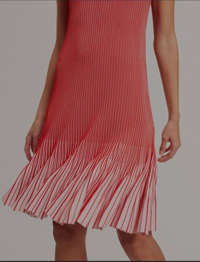 Ted Baker Red Lilyo Textured Stripe Flippy Skirt Mini Dress  Size: 14 postage included