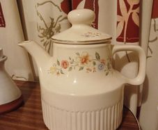 Carrigaline Teapot