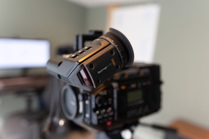 Blackmagic URSA Mini Pro G2 - EF