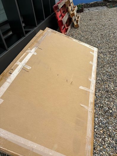 pallets & cardboard